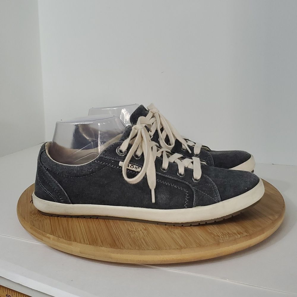 Taos Women's Star Sneakers Blue Wash Canvas Size 9